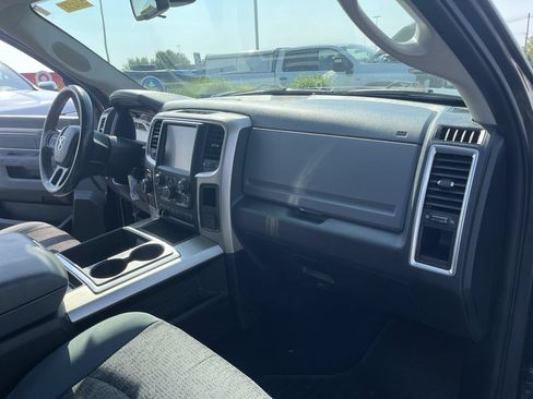 Used 2015 RAM 1500 Big Horn RWD image 27