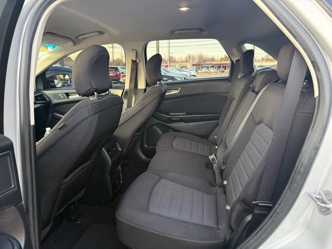 Used 2019 Ford Edge SE AWD/4WD image 14