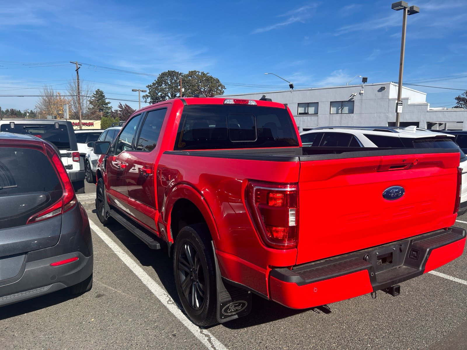 Used 2022 Ford F150 XLT w/ Equipment Group 302A High AWD/4WD image 4