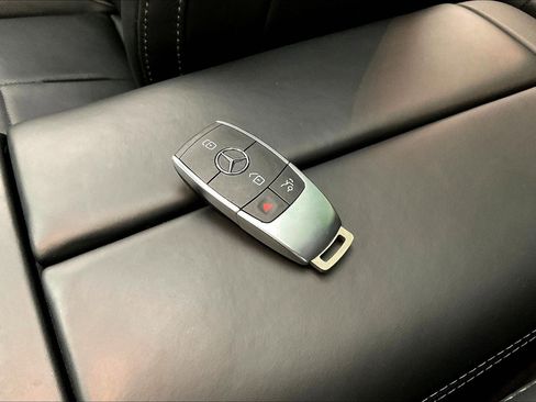 Certified 2023 Mercedes-Benz GLE 350 4MATIC image 35