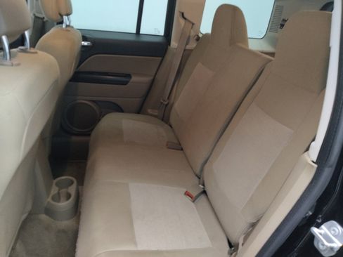 Used 2017 Jeep Patriot Sport w/ Power Value Group image 18