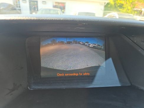 Used 2011 Lexus RX 450h AWD w/ Luxury Pkg image 22