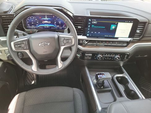 Used 2025 Chevrolet Silverado 1500 RST image 24