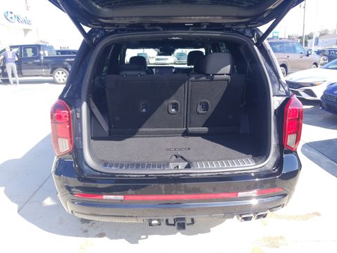 Used 2025 Hyundai Palisade Calligraphy image 13