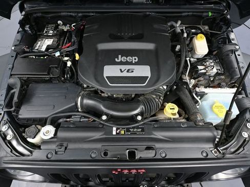 Used 2017 Jeep Wrangler Rubicon image 48