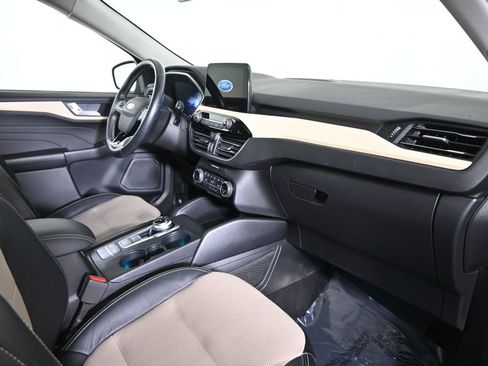 Used 2021 Ford Escape Titanium w/ Titanium Elite Package image 15