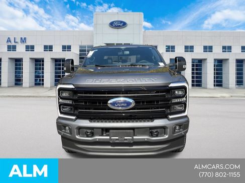 Used 2025 Ford F250 Platinum w/ FX4 Off-Road Package AWD/4WD image 3