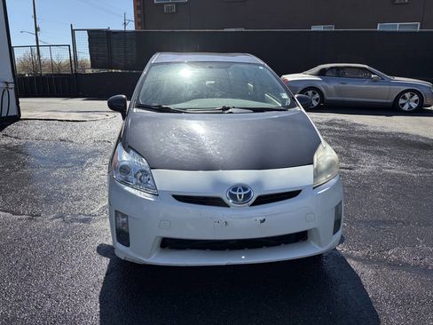 Used 2015 Toyota Prius Three image 12
