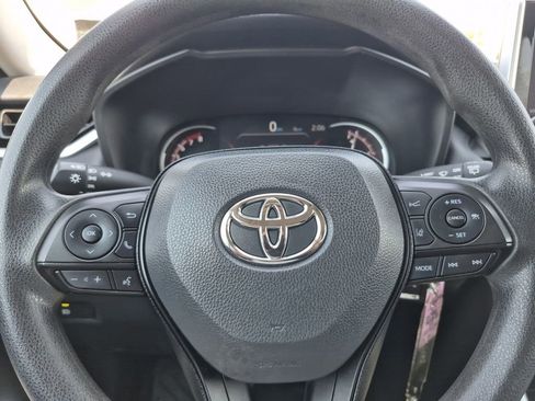 Used 2024 Toyota RAV4 LE image 19