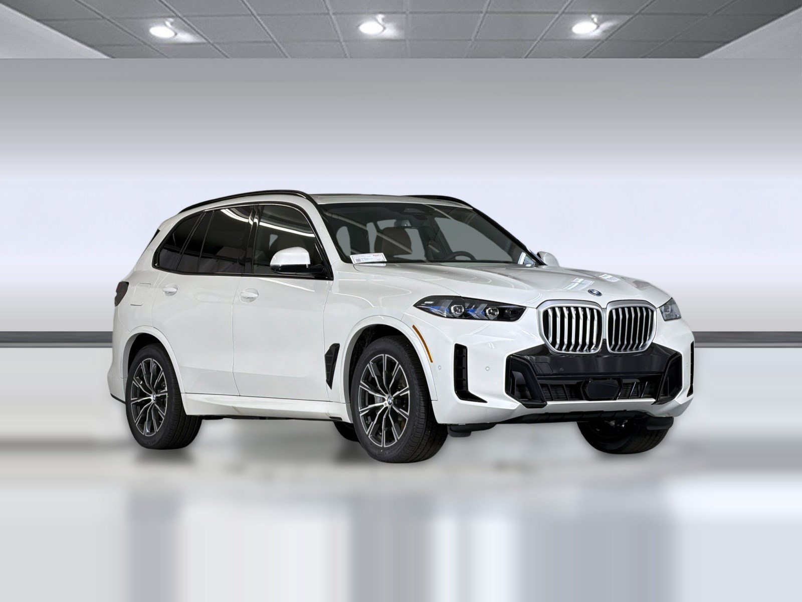 Used 2026 BMW X5 xDrive50e w/ M Sport Package AWD/4WD image 7