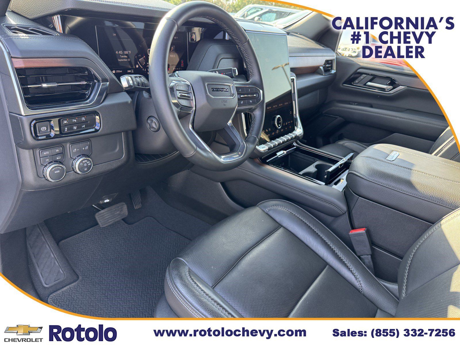 Used 2025 GMC Yukon XL Denali AWD/4WD image 13
