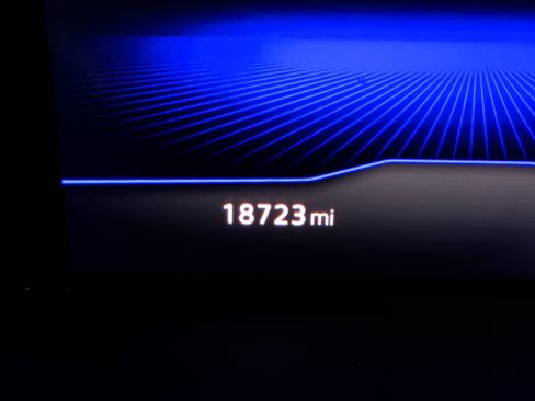 Used 2024 Volkswagen Taos SE w/ Panoramic Sunroof Package image 15