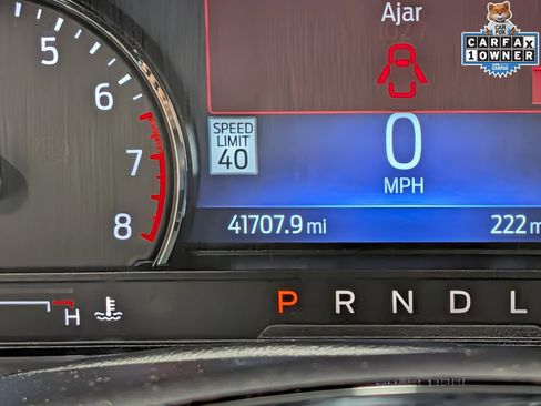 Used 2023 Ford Explorer ST-Line AWD/4WD image 19