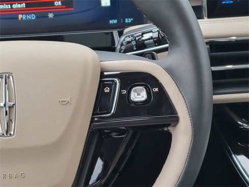 New 2026 Lincoln Corsair Reserve image 33