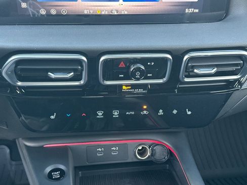 New 2026 Nissan Sentra SV w/ SV Convenience Package FWD image 29