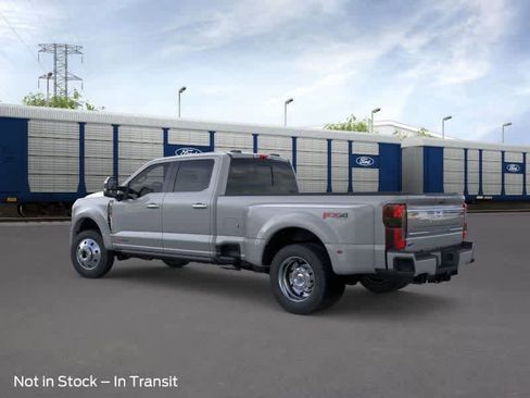 New 2026 Ford F450 Platinum image 4