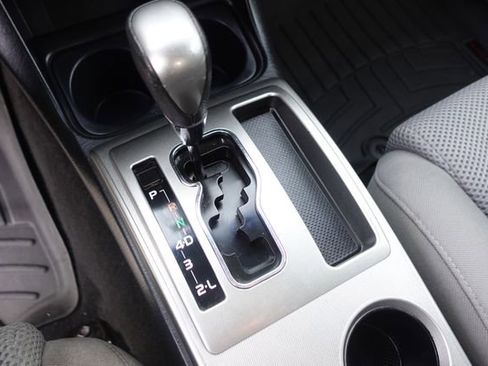 Used 2014 Toyota Tacoma 4x4 Access Cab V6 w/ TRD Off-Road Package image 21