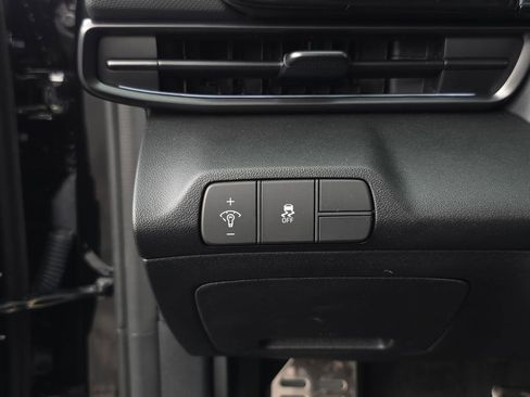 Certified 2025 Hyundai Elantra N Line FWD image 25