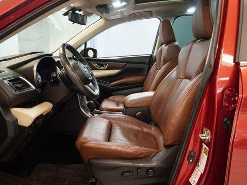 Used 2019 Subaru Ascent Touring AWD/4WD image 6