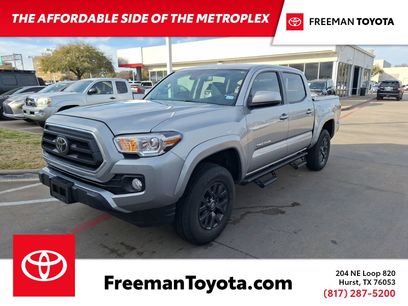 Used 2020 Toyota Tacoma SR5 w/ SR5 Appearance Package (SM)
