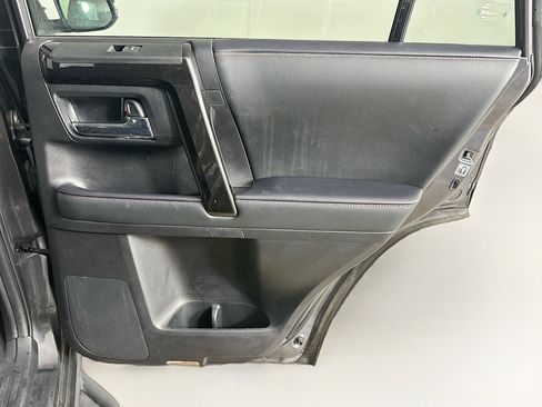 Used 2021 Toyota 4Runner TRD Off-Road Premium w/ Moonroof Package image 31