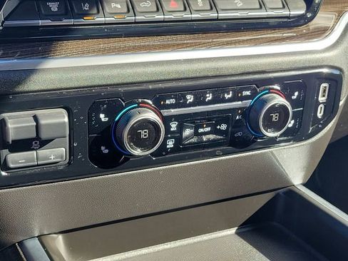 Certified 2025 Chevrolet Silverado 2500 LT w/ All Star Edition image 34