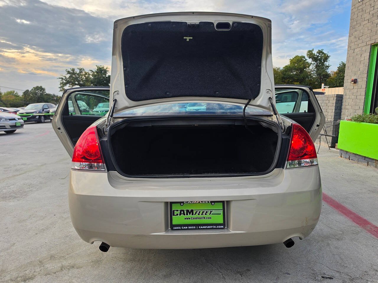 Used 2012 Chevrolet Impala LT w/ LT Sunroof Package FWD image 39