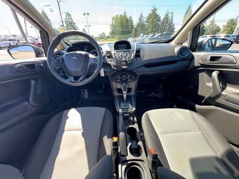 Used 2017 Ford Fiesta S FWD image 19