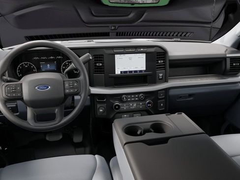 New 2025 Ford F550 4x4 Crew Cab Super Duty image 29