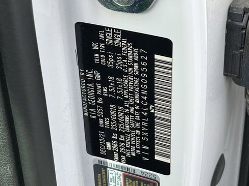 Used 2022 Kia Sorento S w/ Panoramic Sunroof Package image 37