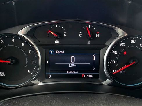 Used 2020 Chevrolet Equinox LT FWD image 24