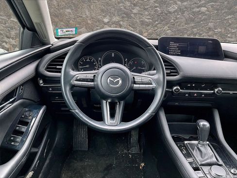 Used 2019 MAZDA MAZDA3 Sedan w/ Select Package image 5