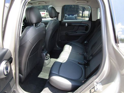 Used 2019 MINI Cooper Countryman S w/ Premium Package FWD image 22