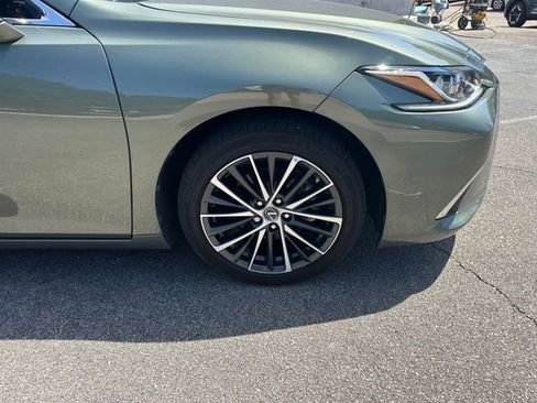 Used 2024 Lexus ES 350 w/ Premium Package FWD image 47