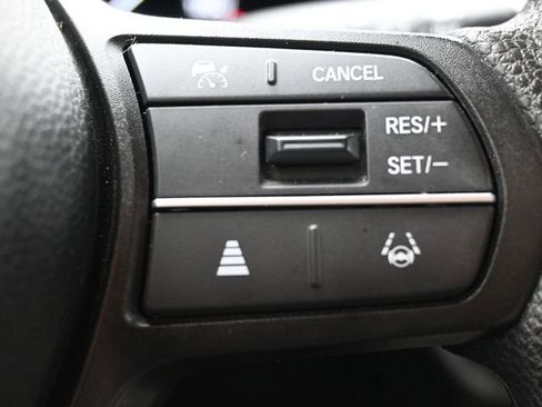 Used 2024 Honda HR-V LX image 25