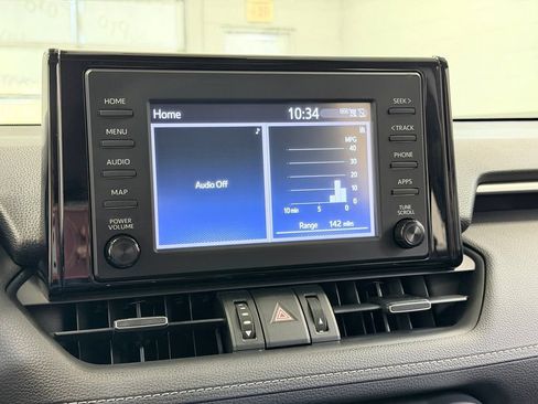 Used 2019 Toyota RAV4 XLE Premium FWD image 50