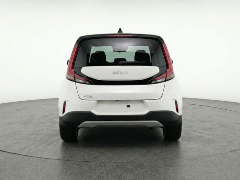 Used 2025 Kia Soul LX w/ LX Technology Package FWD image 7