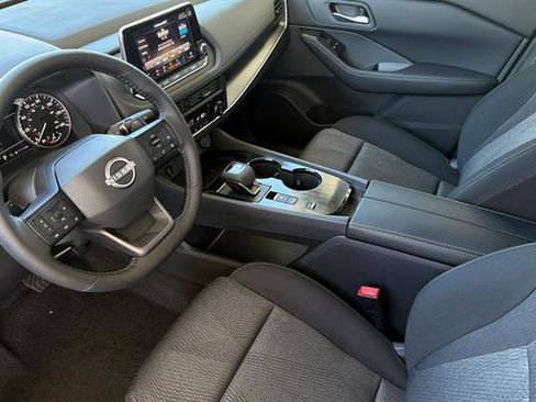 New 2026 Nissan Rogue SV FWD image 10