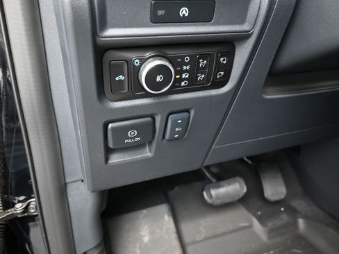 New 2025 Ford F150 Platinum w/ Equipment Group 702A High image 13