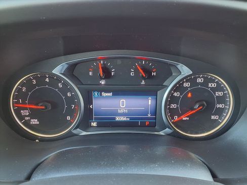 Used 2021 GMC Acadia SLE w/ Driver Convenience Package image 18