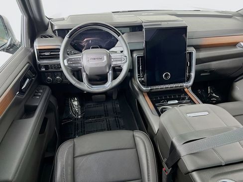 Certified 2025 GMC Yukon Denali w/ Denali Reserve Package image 23