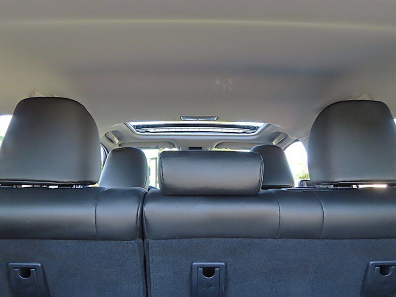 Used 2012 Lexus CT 200h Premium FWD image 30