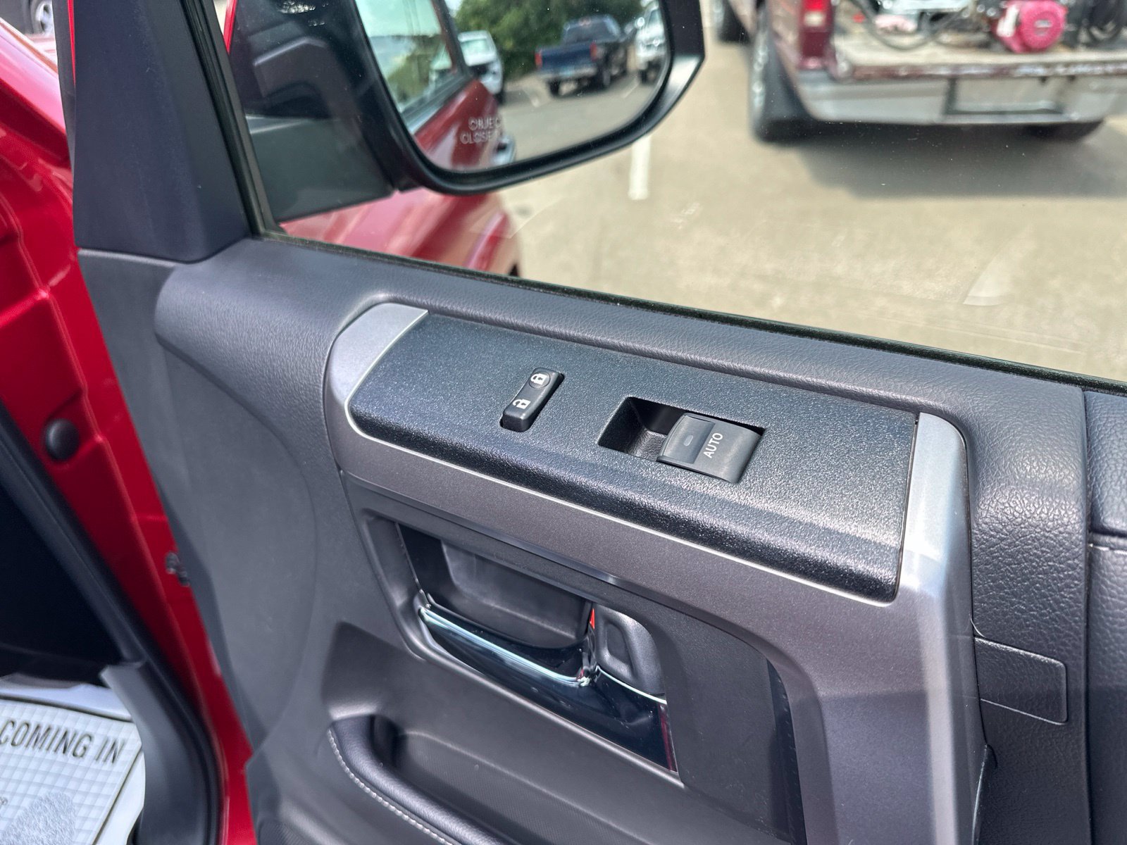 Used 2022 Toyota 4Runner Limited AWD/4WD image 43