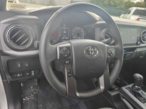 Used 2023 Toyota Tacoma TRD Sport image 24