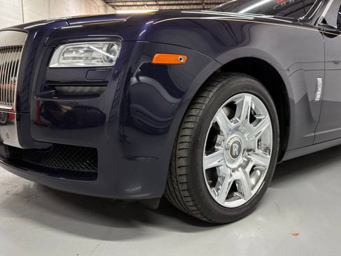 Used 2010 Rolls-Royce Ghost RWD image 28