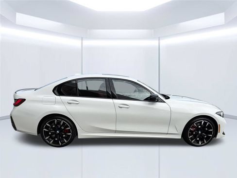 New 2026 BMW 330i Sedan w/ M Sport Package RWD image 7