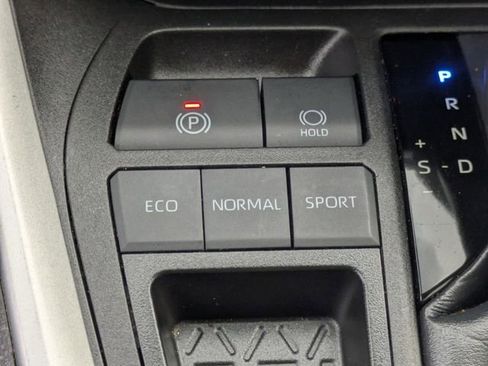 Used 2023 Toyota RAV4 XLE image 16