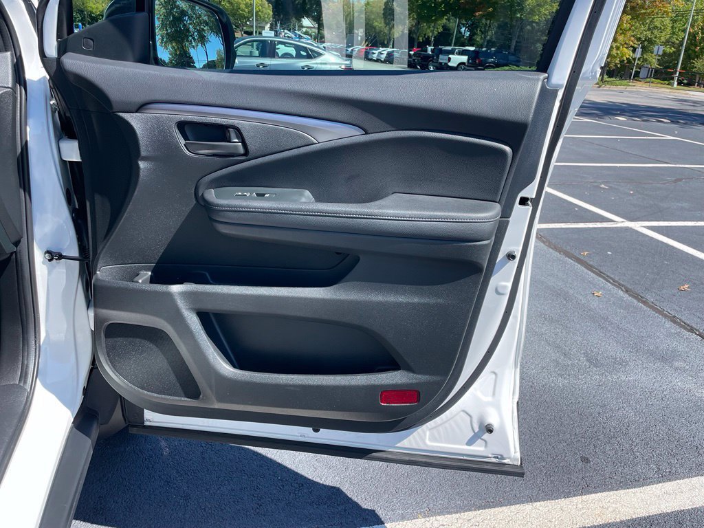 Certified 2023 Honda Passport EX-L image 29