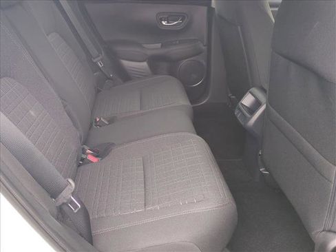 Used 2025 Honda HR-V LX image 17