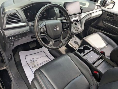 Used 2025 Honda Odyssey Sport-L image 14